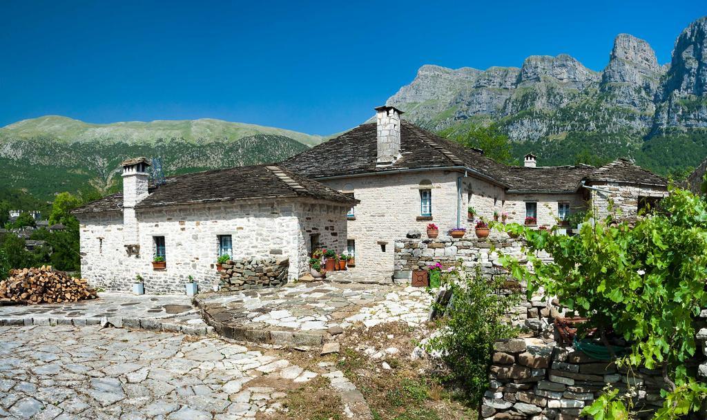 Guesthouse Ioannidis Papingo Extérieur photo