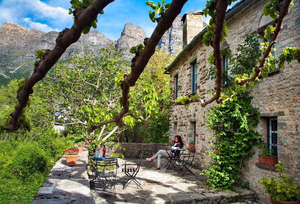 Guesthouse Ioannidis Papingo Extérieur photo